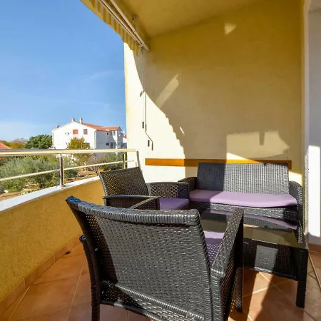 Apartment Zdravko *
